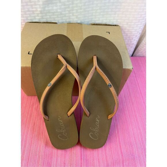 Cobian flip flops brown straps 8-8.5 - Picture 2 of 5